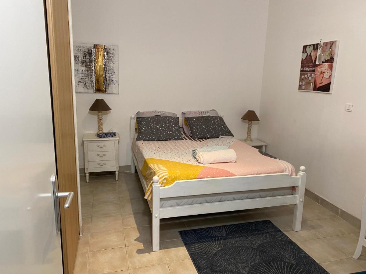Appartements La Mangouste แซ็งต์-แมกซีม ภายนอก รูปภาพ